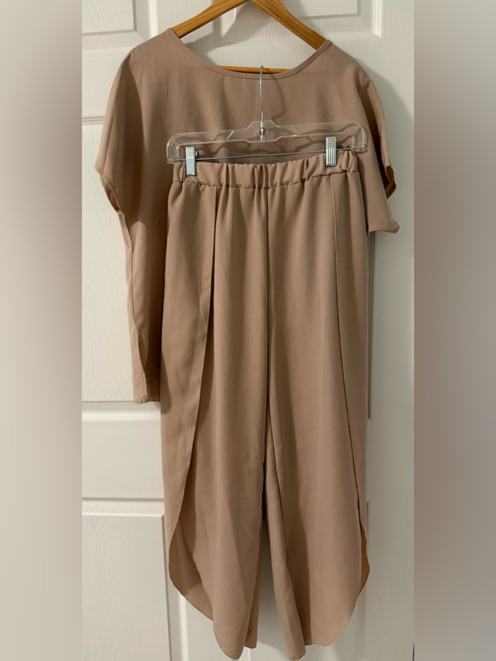 Relaxed Wide-Leg Slit Pants in Taupe with matching Top